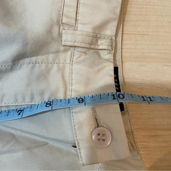 Adidas women’s khaki lightweight athletic golf stretch capri pants in size 2 - Picture 9 of 10